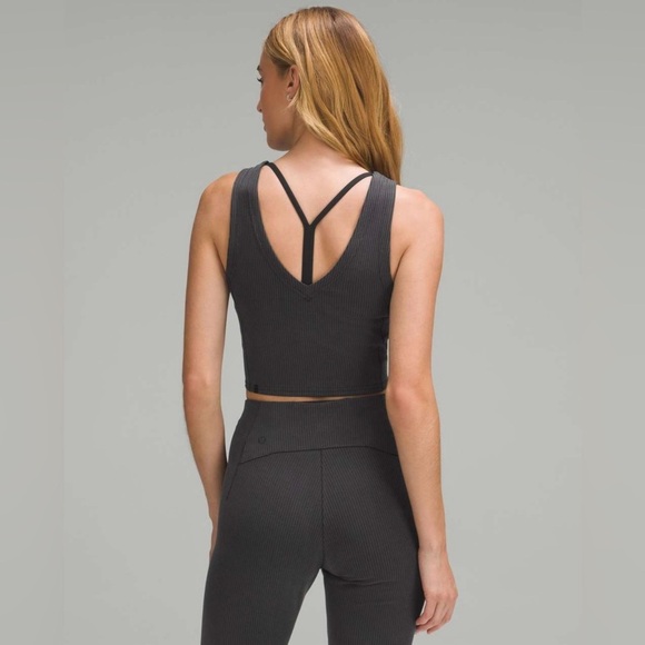 Lululemon Ribbed Softstreme Cropped Tank Top in Black - Picture 4 of 5